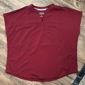 Fabletics Women's Red Evolve Scrub Top